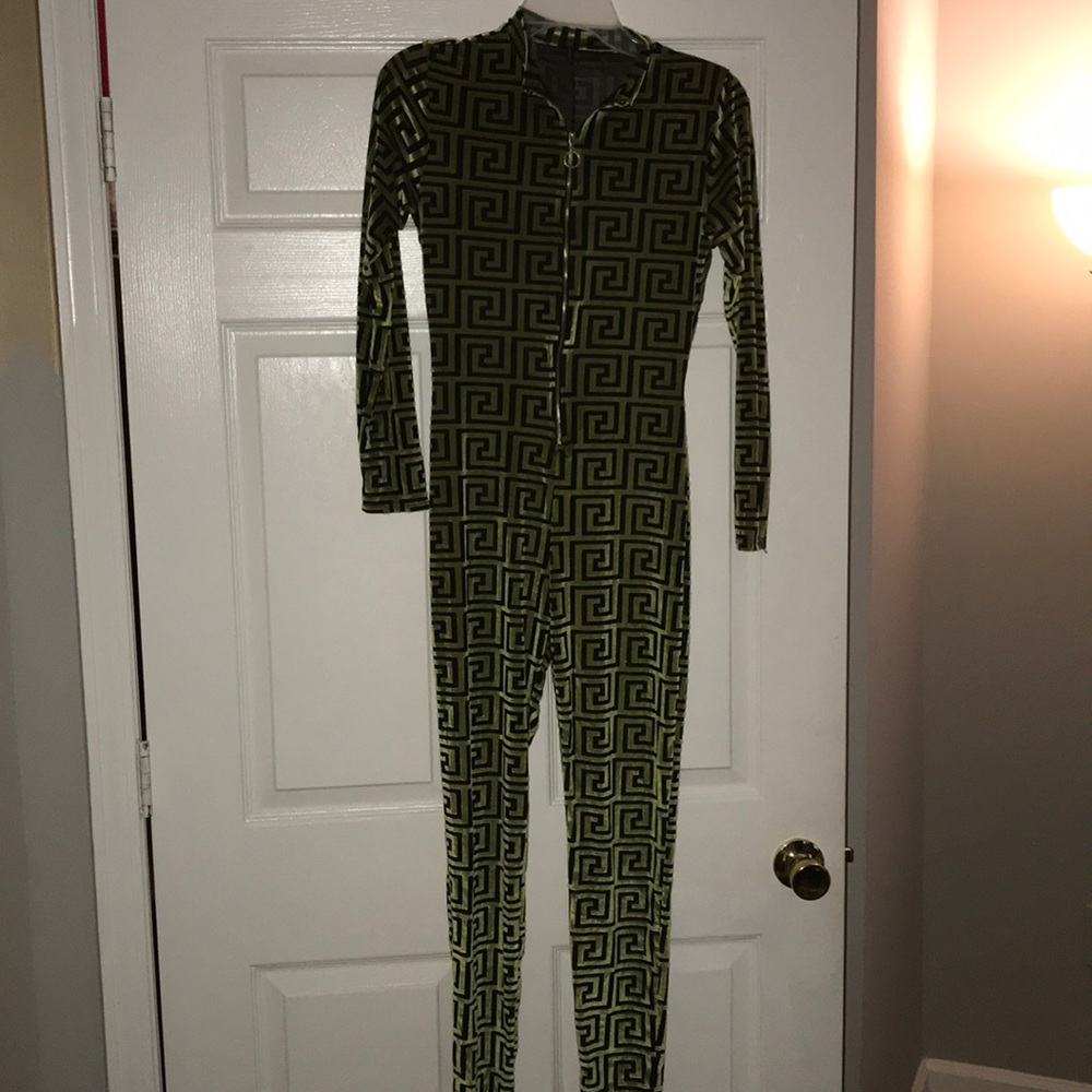 Velvet & mesh green & black jump suit